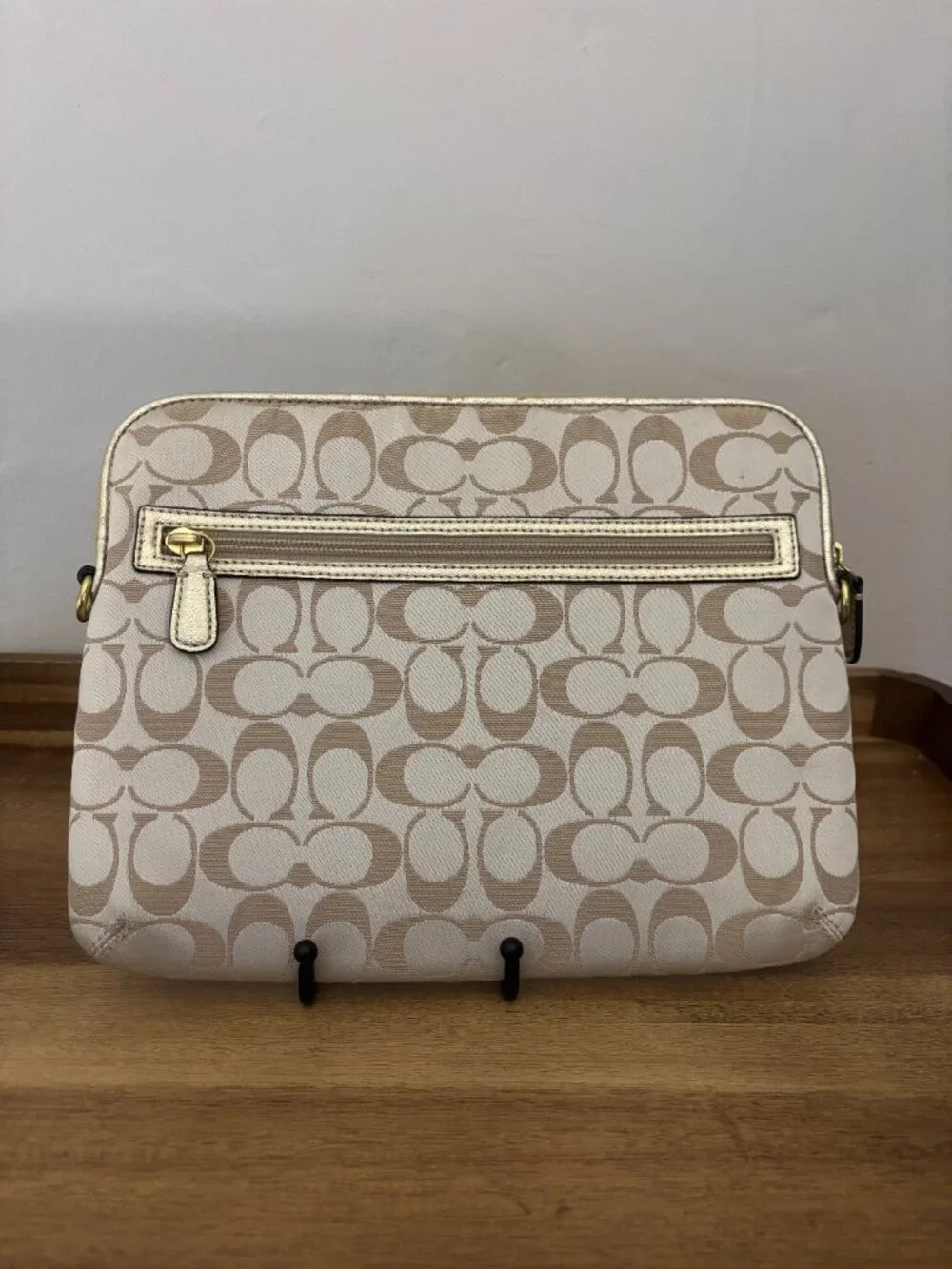 Coach Daisy Khaki Signature Floral Applique Tablet Sleeve